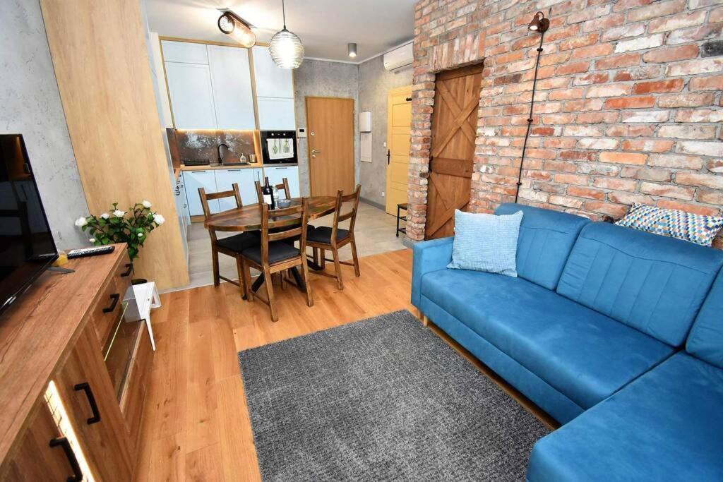 Apartament Blue Bastion Walowa 23C Z Klimatyzacja I Miejscem Parkingowym W Podziemnym Parkingu Gdańsk Eksteriør billede