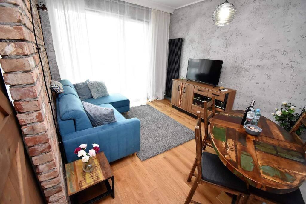 Apartament Blue Bastion Walowa 23C Z Klimatyzacja I Miejscem Parkingowym W Podziemnym Parkingu Gdańsk Eksteriør billede